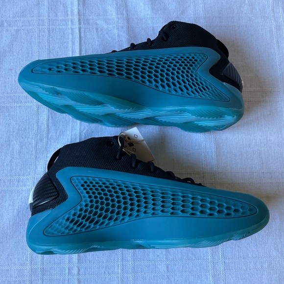 adidas AE 1 J "New Wave" Blue Black Kids Boys Basketball Shoes Size 6 IF1884 - Picture 7 of 10